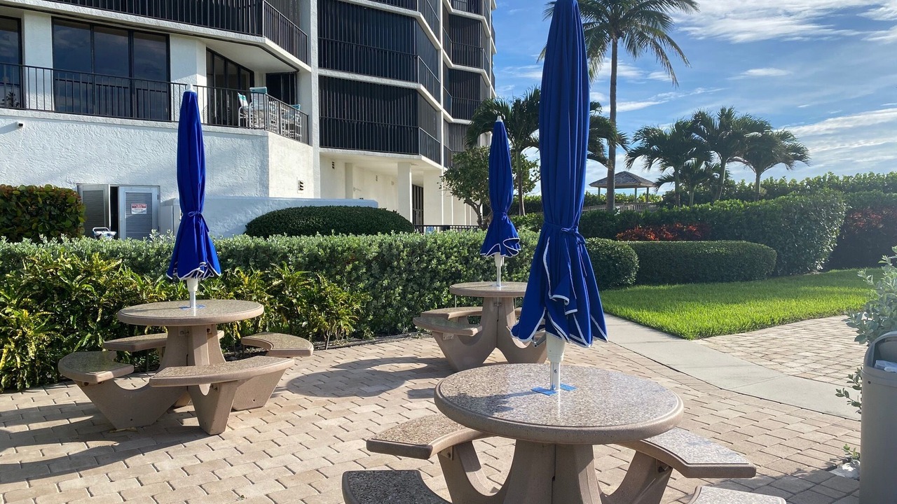 Photo of Outdoor in Hutchinson Island South