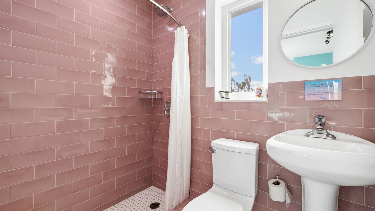 Photo of Bathroom in Northeast Miami