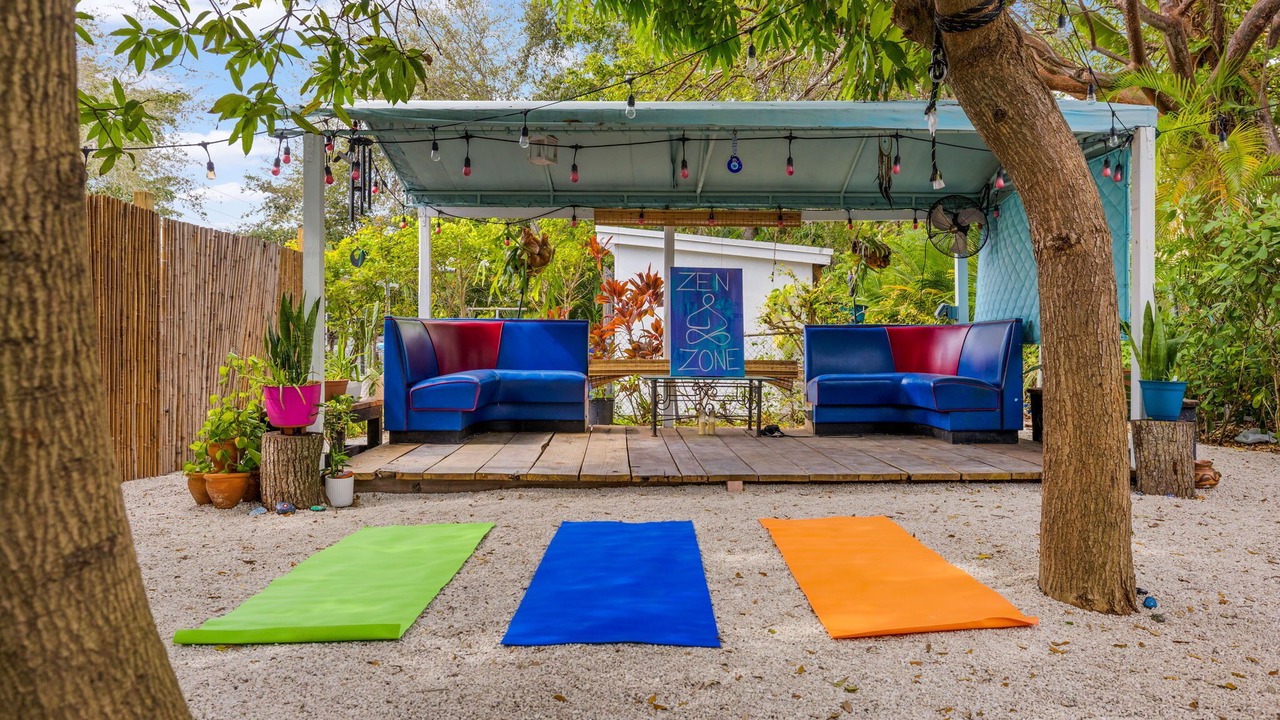 Photo of Patio Balcony in Northeast Miami