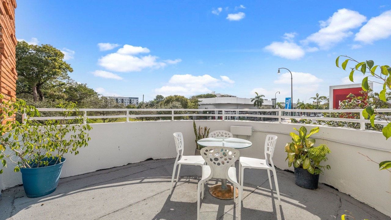 Photo of Outdoor in Northeast Miami