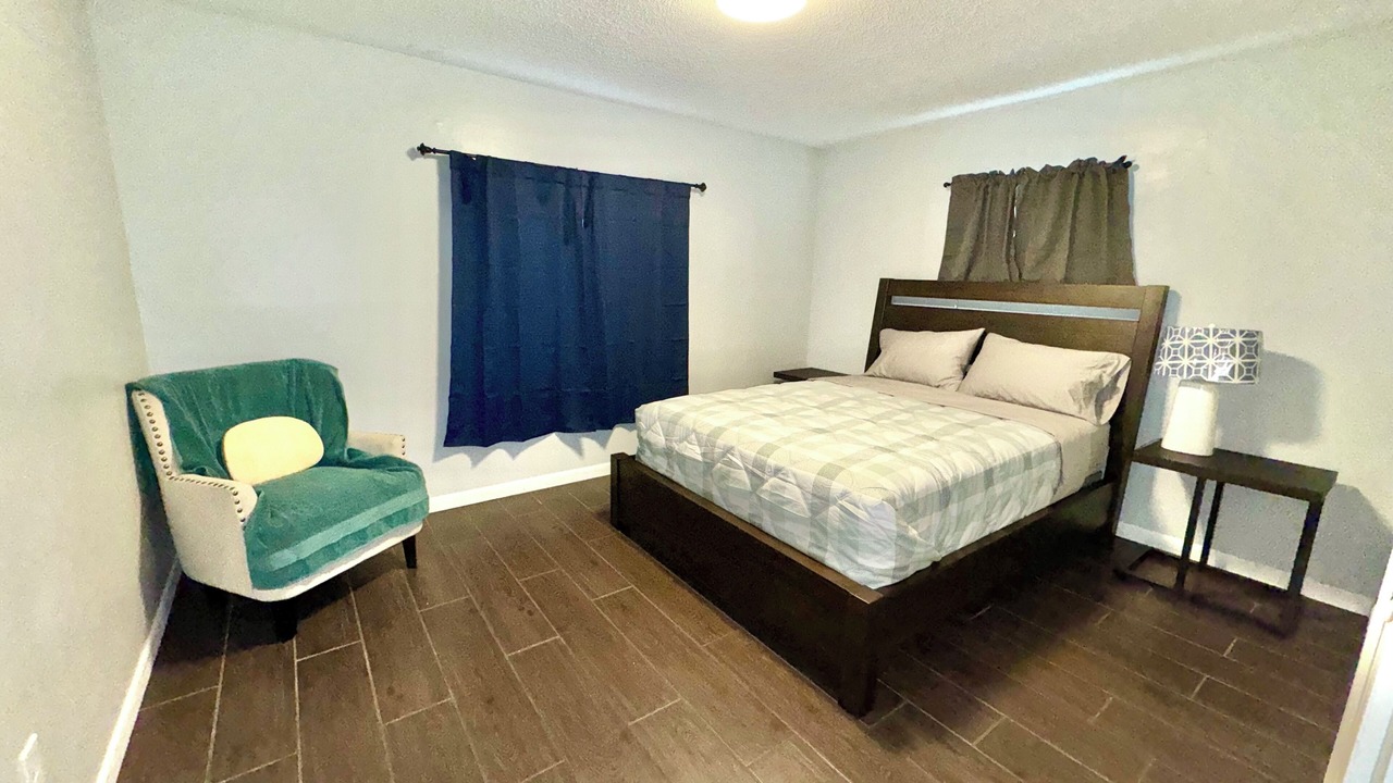 Photo of Bedroom in Limona Improvement