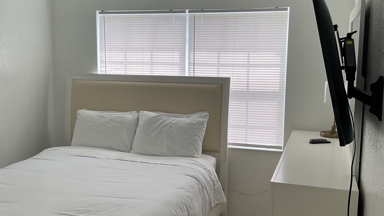 Photo of Bedroom in Deep Creek