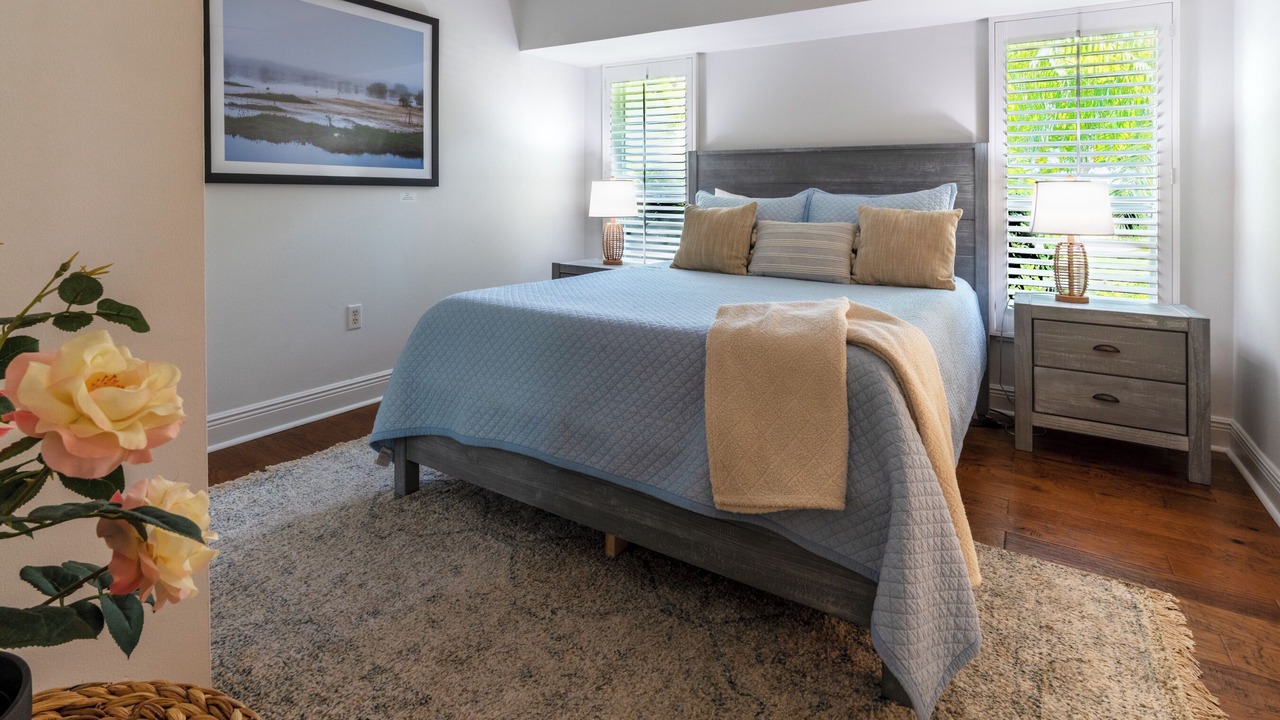 Photo of Bedroom in Willoughby Acres
