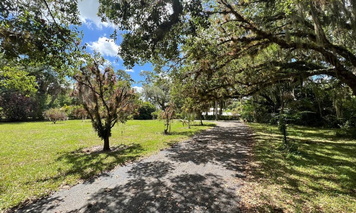 Photo of Outdoor in LaBelle