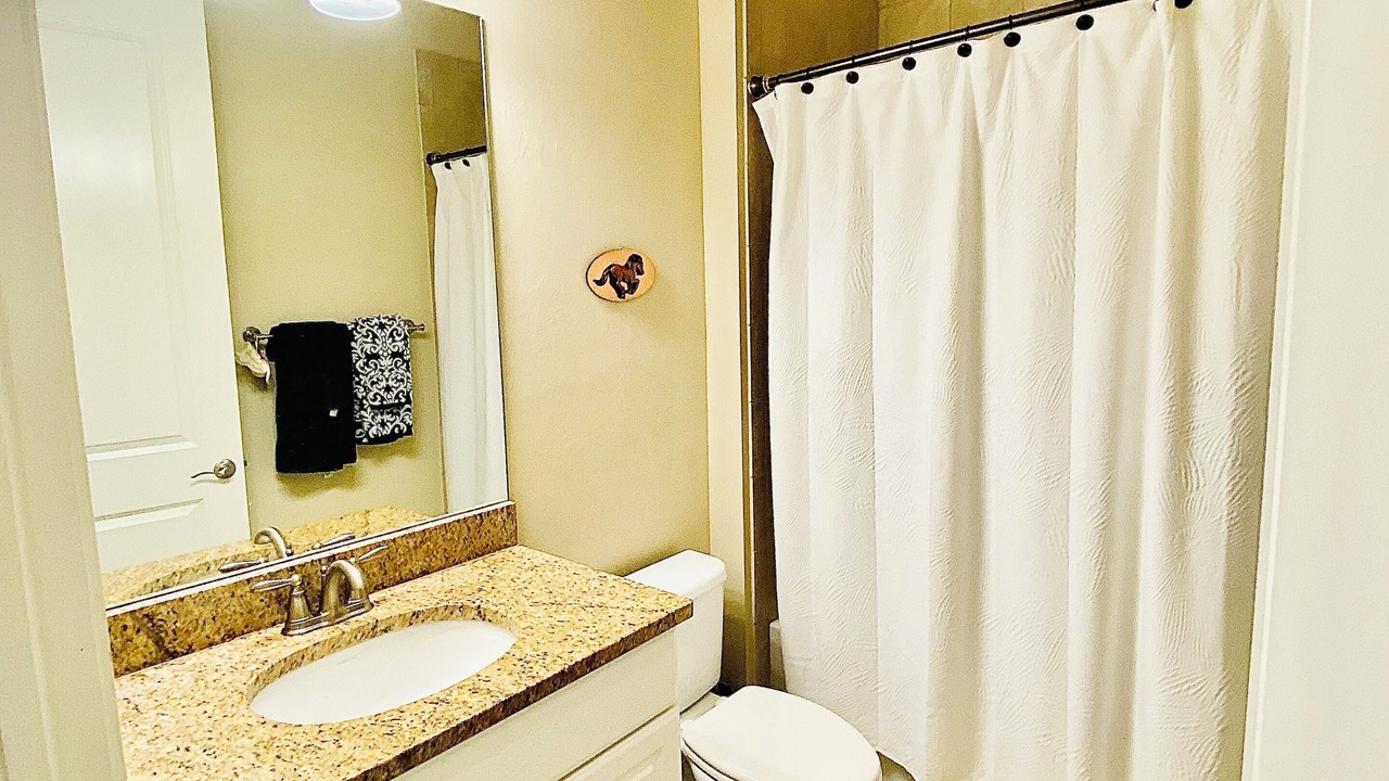 Photo of Bathroom in Naples