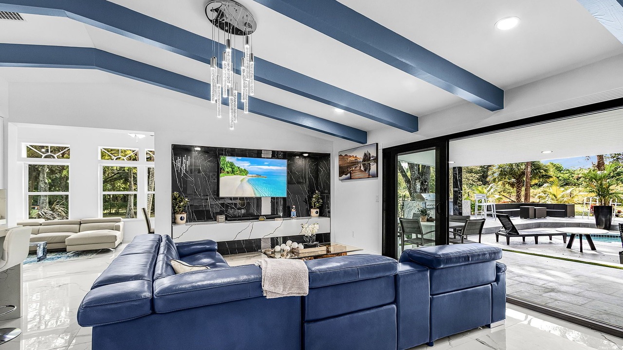 Photo of Livingroom in Naples