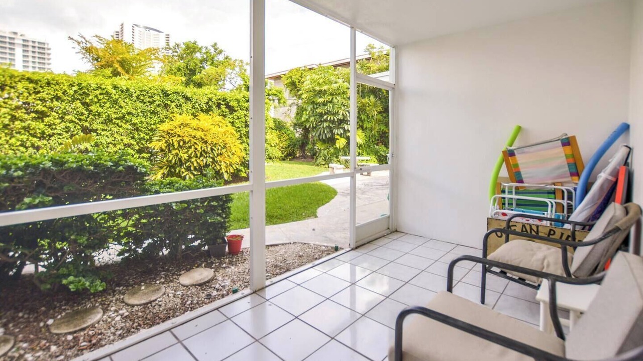 Photo of Patio Balcony in Singer Island