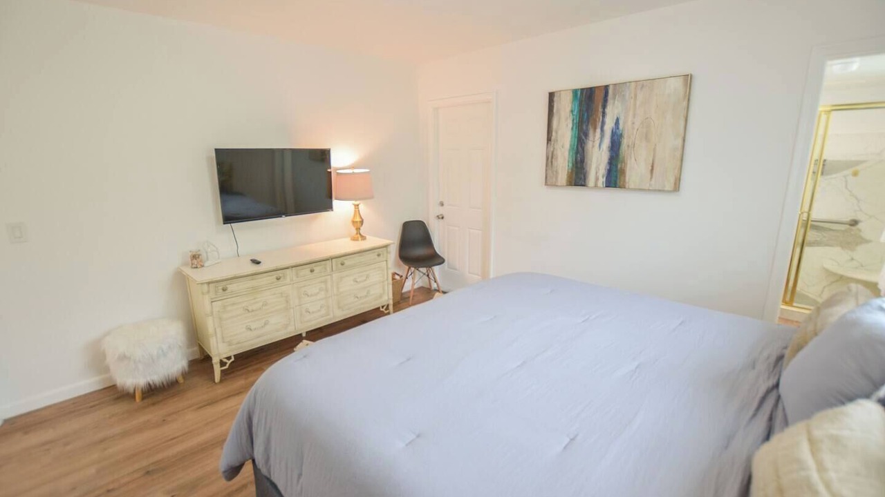Photo of Bedroom in Singer Island