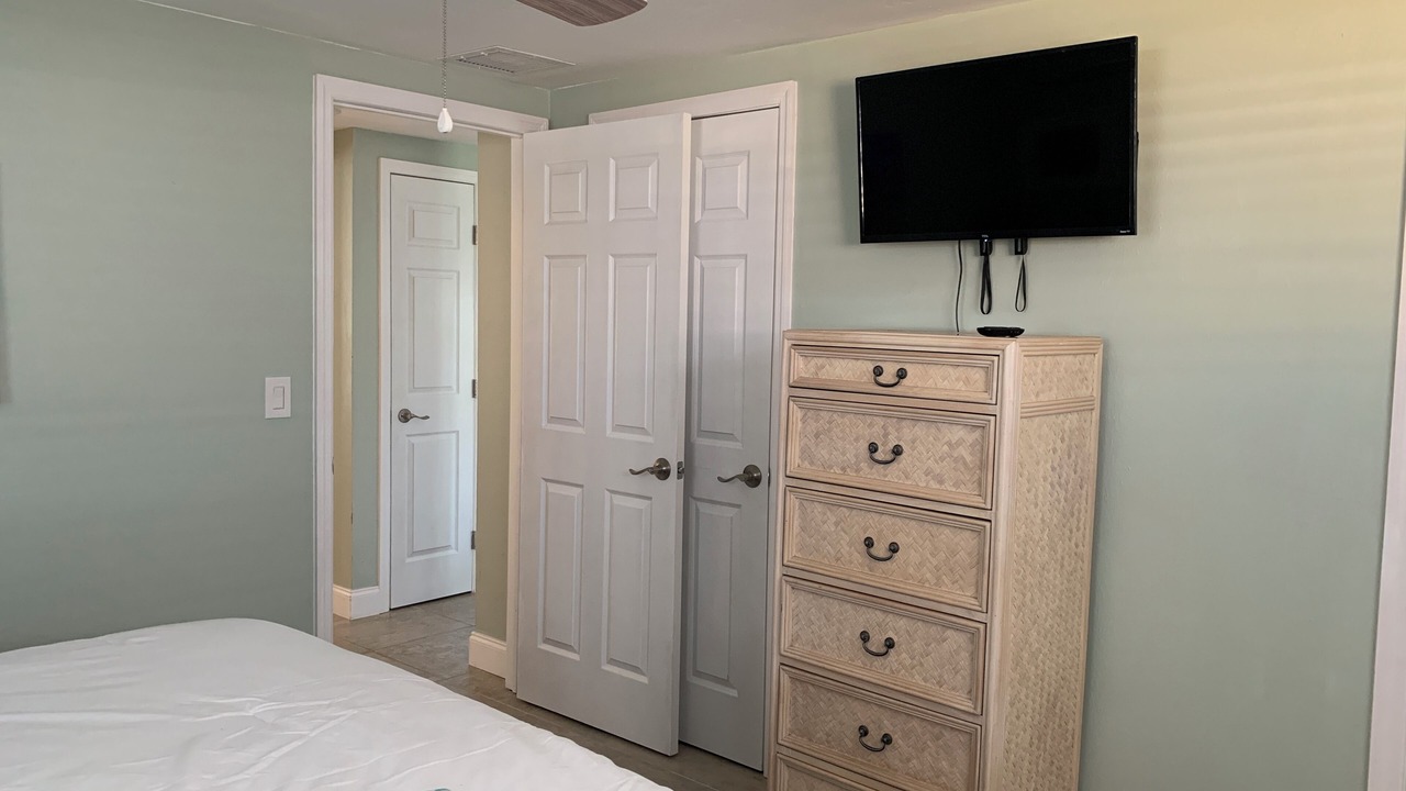 Photo of Bedroom in Englewood