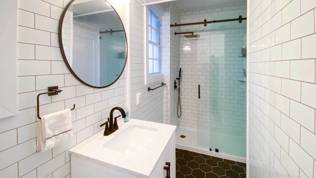 Photo of Bathroom in Providencia Park