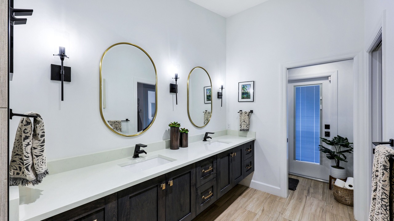 Photo of Bathroom in Naples Park