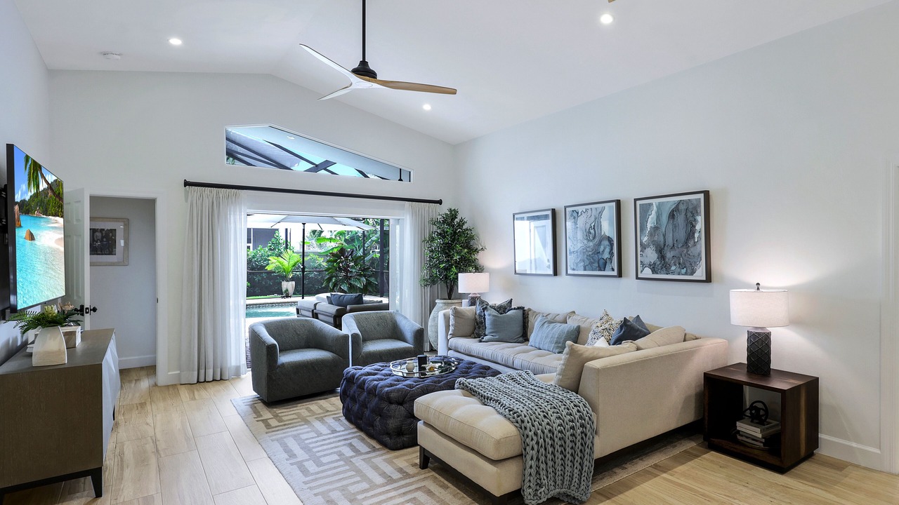 Photo of Livingroom in Naples Park