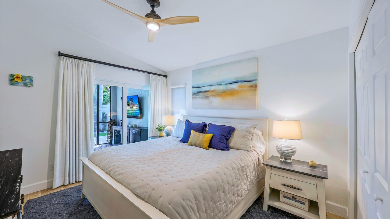 Photo of Bedroom in Naples Park