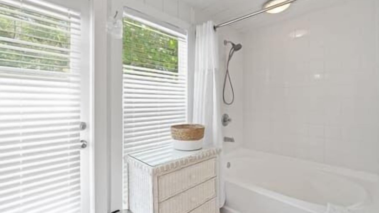 Photo of Bathroom in Melbourne Beach