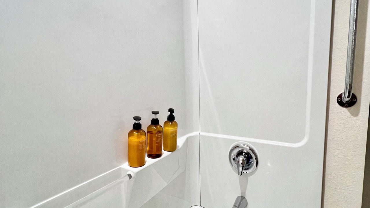 Photo of Bathroom in LaBelle
