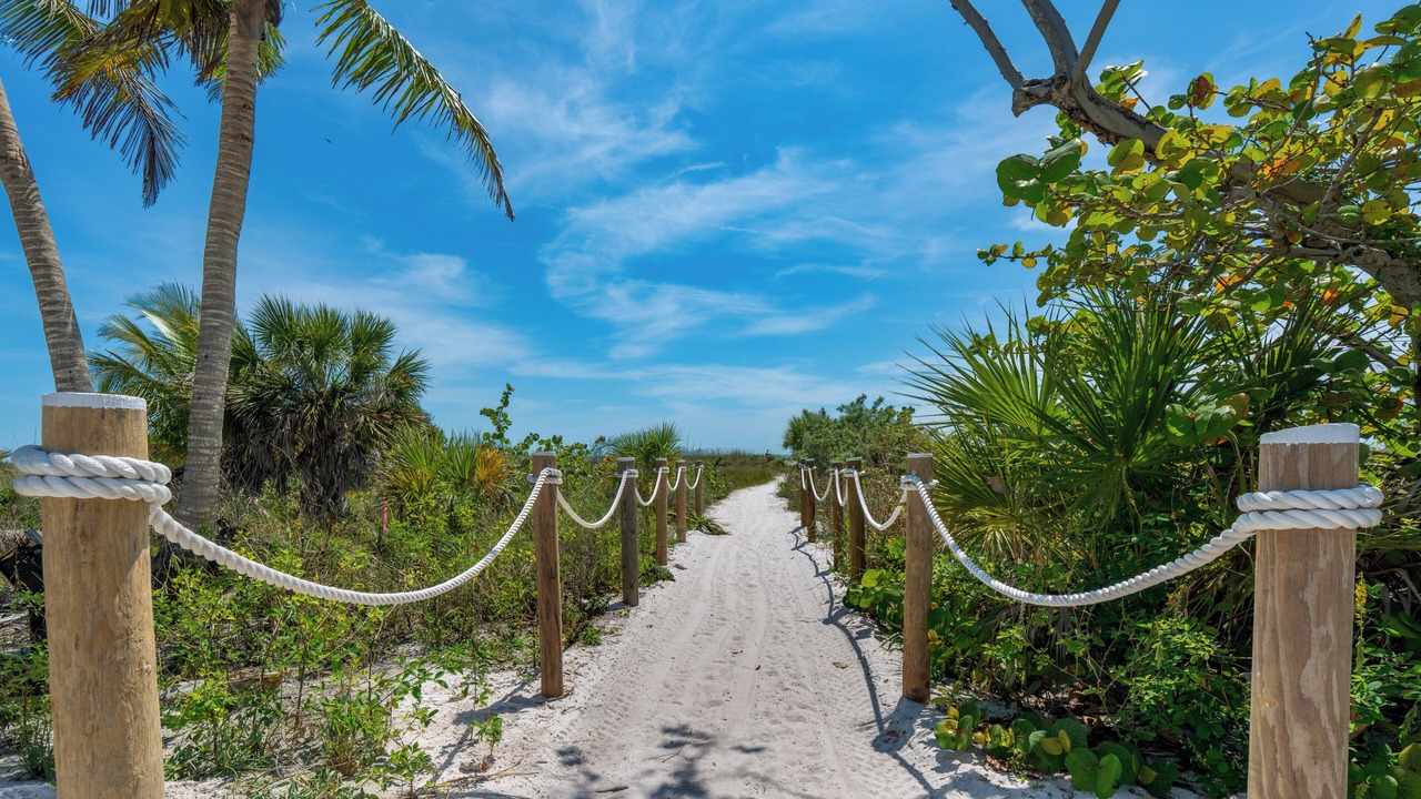 Photo of Others in Laguna Shores