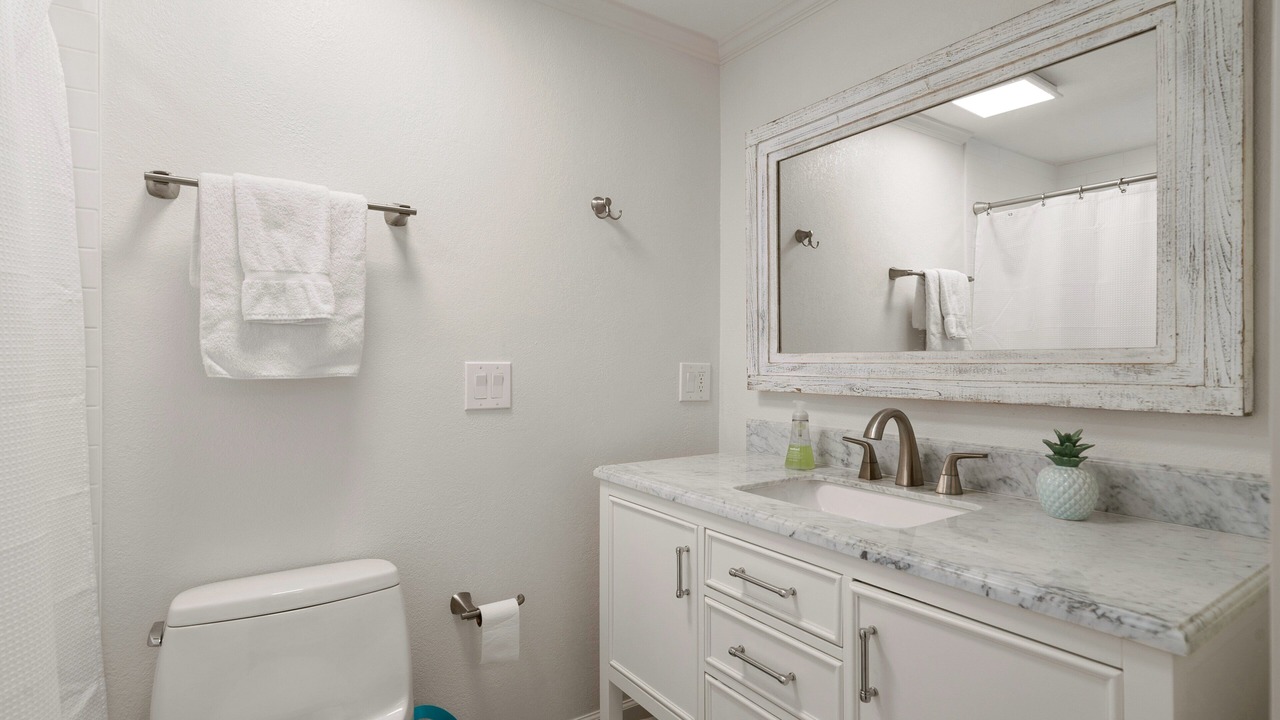 Photo of Bathroom in Islamorada