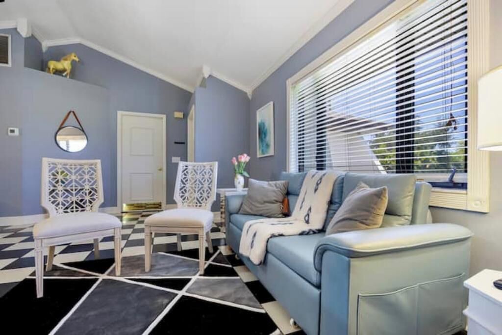 Photo of Livingroom in Deep Creek