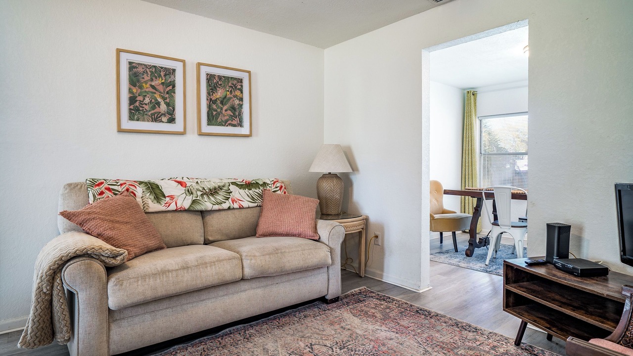 Photo of Livingroom in Eagle Lake