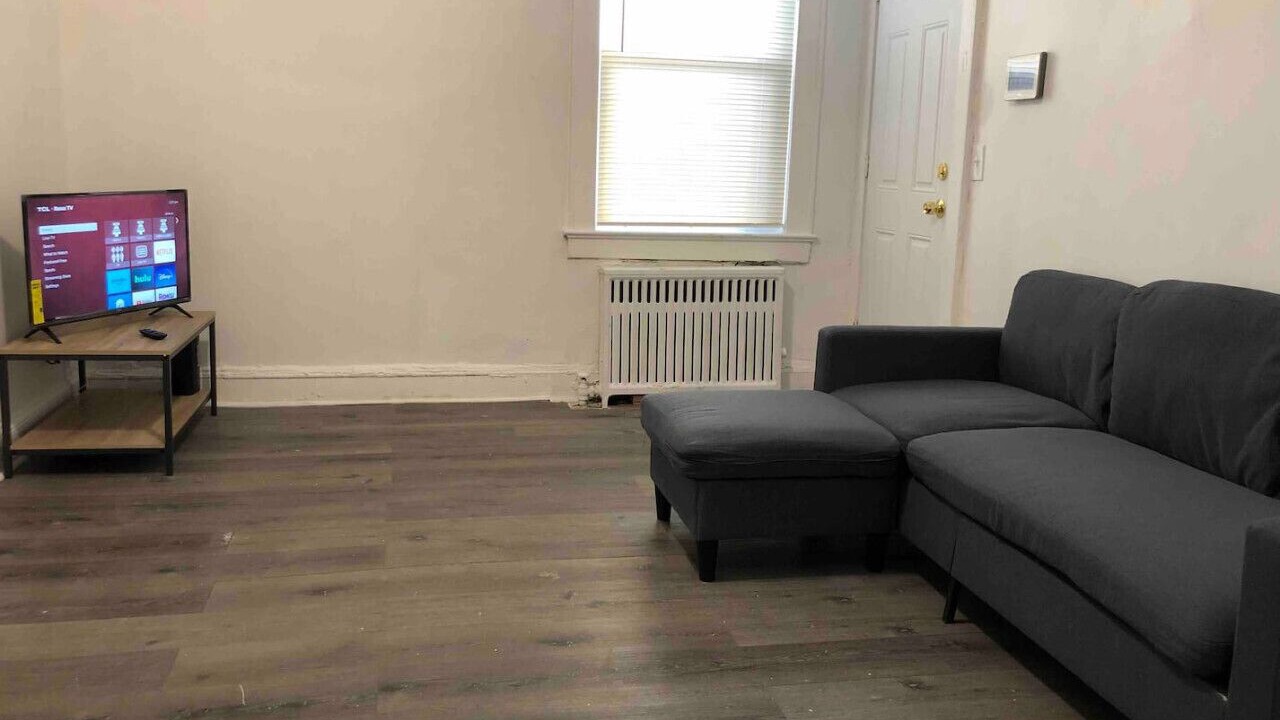 Photo of Livingroom in Paterson