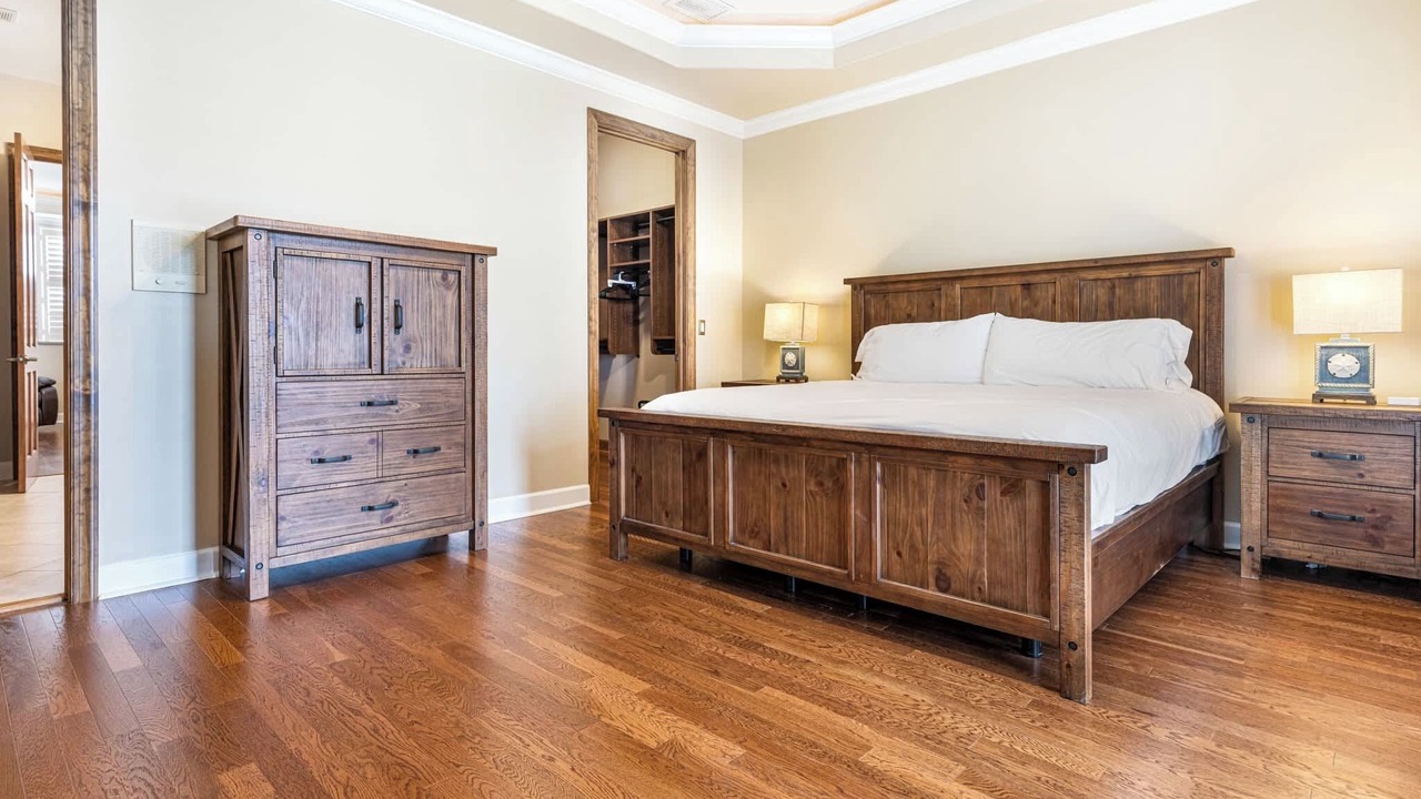 Photo of Bedroom in Yacht Club