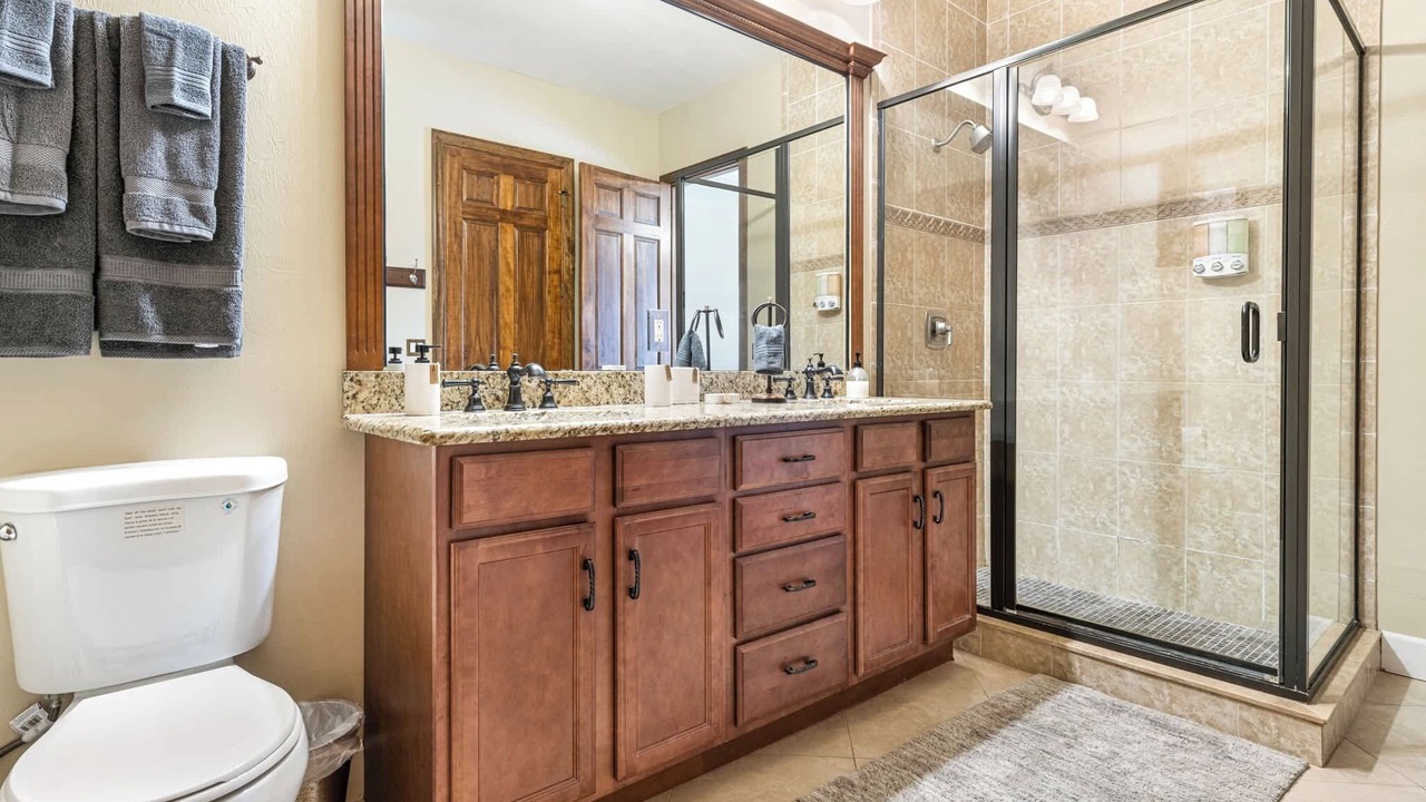 Photo of Bathroom in Yacht Club