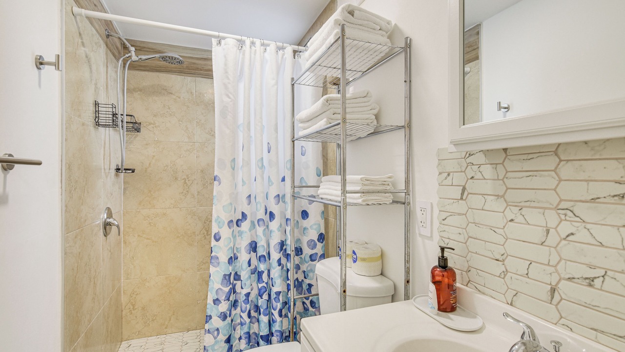 Photo of Bathroom in West Little Havana