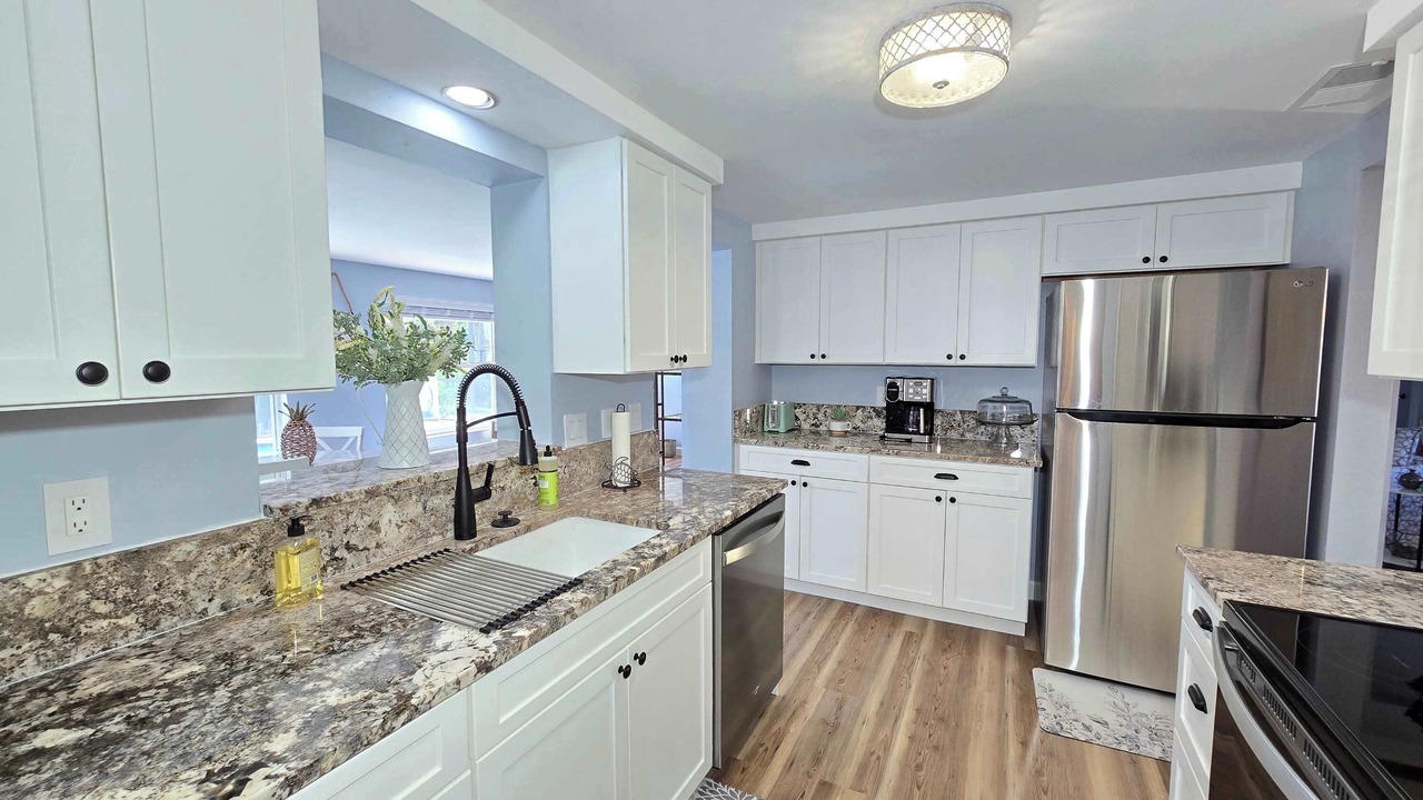 Photo of Kitchen in Gulf Gate Estates