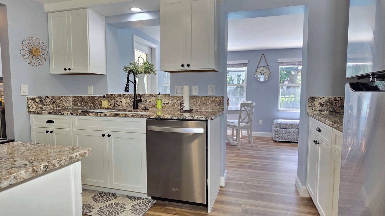 Photo of Kitchen in Gulf Gate Estates