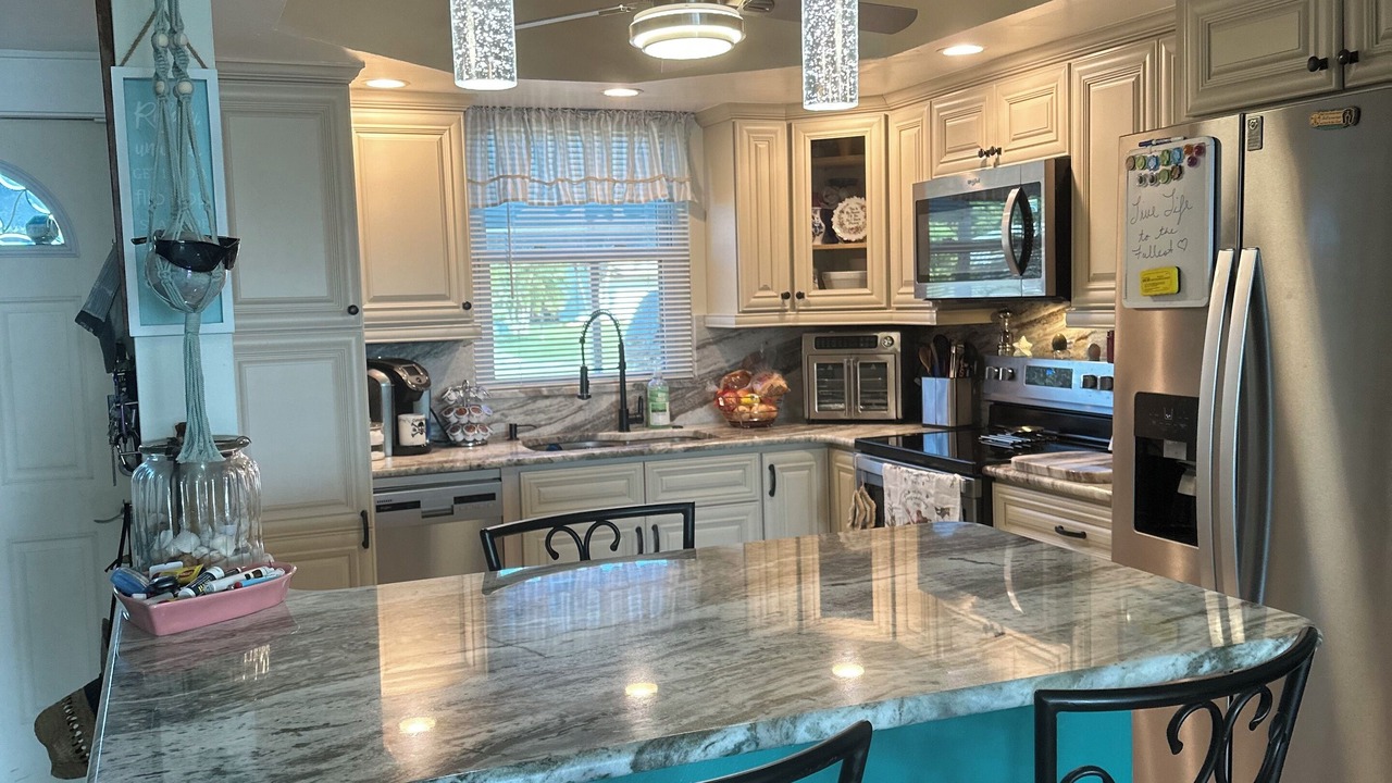 Photo of Kitchen in Caloosahatchee