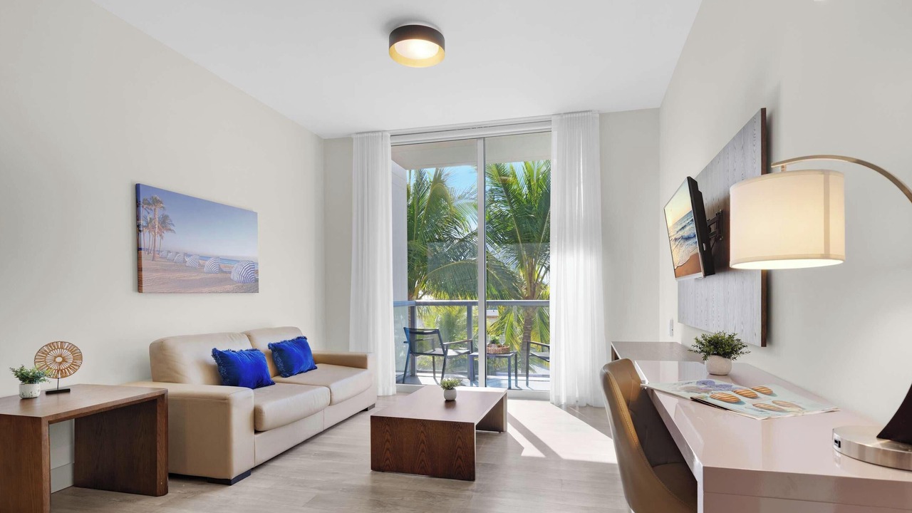Photo of Livingroom in Hollywood