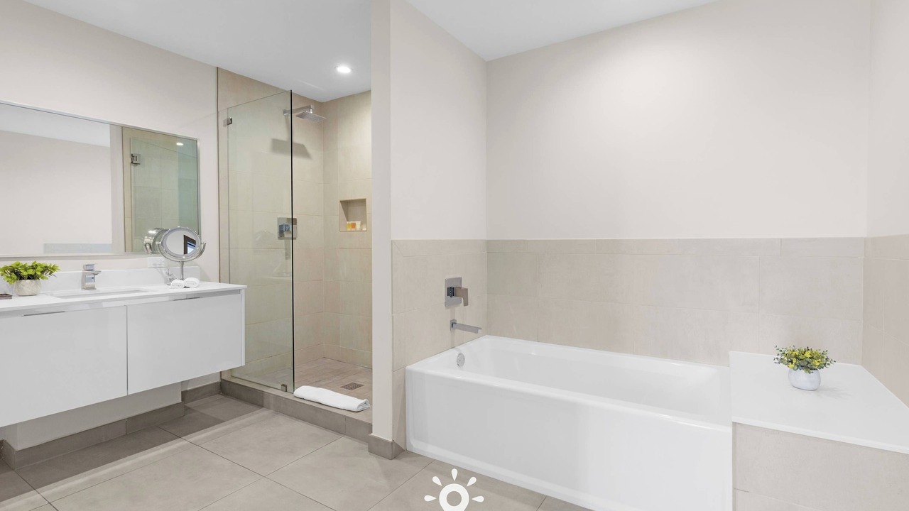Photo of Bathroom in Hollywood