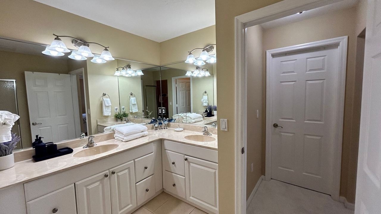 Photo of Bathroom in Bradenton