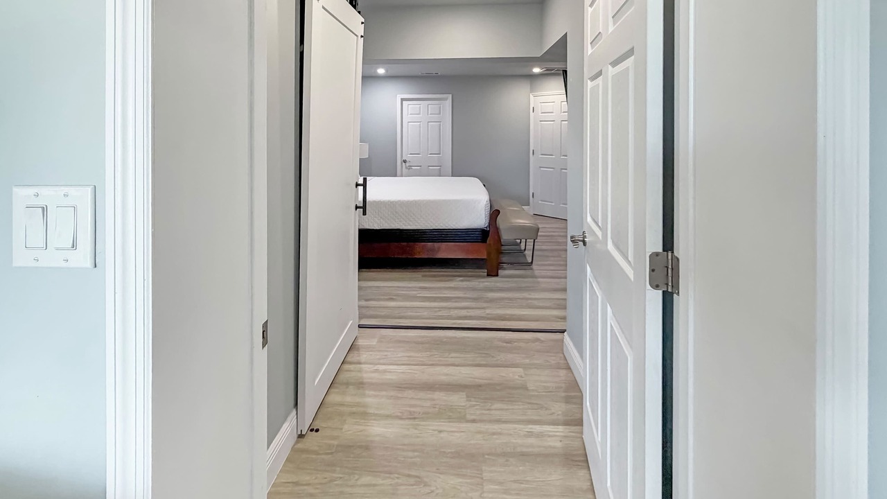 Photo of Bedroom in Floridana Beach