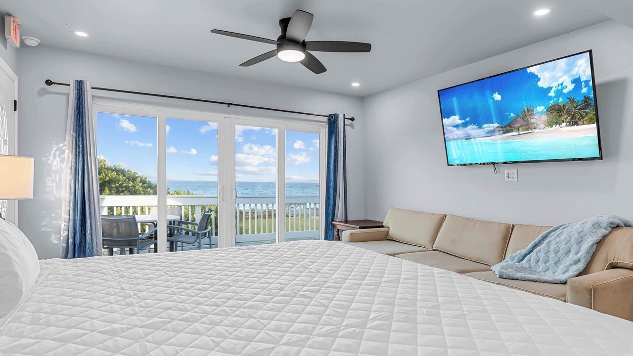 Photo of Patio Balcony in Floridana Beach