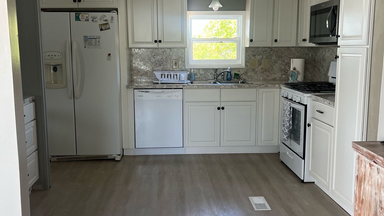 Photo of Kitchen in Marathon
