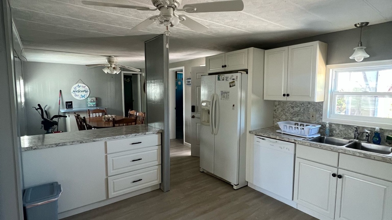 Photo of Kitchen in Marathon