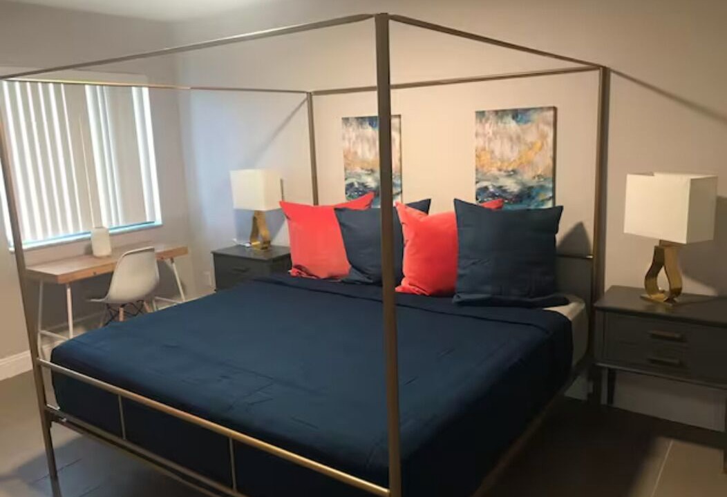 Photo of Bedroom in Coral Ridge
