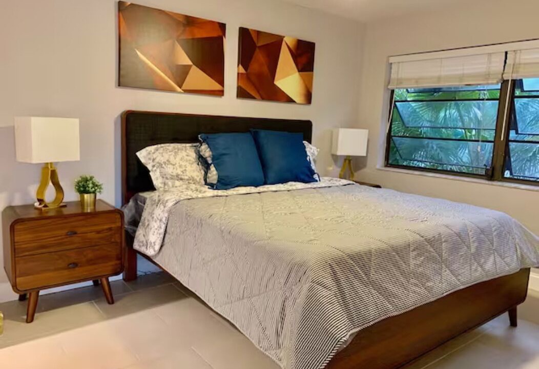 Photo of Bedroom in Coral Ridge