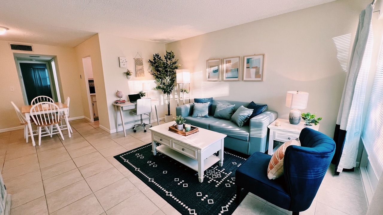 Photo of Bedroom in Jensen Beach