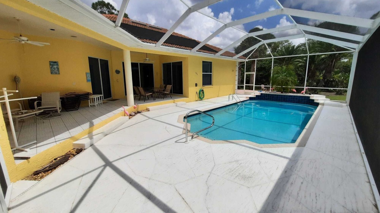 Photo of Outdoor in Lehigh Acres