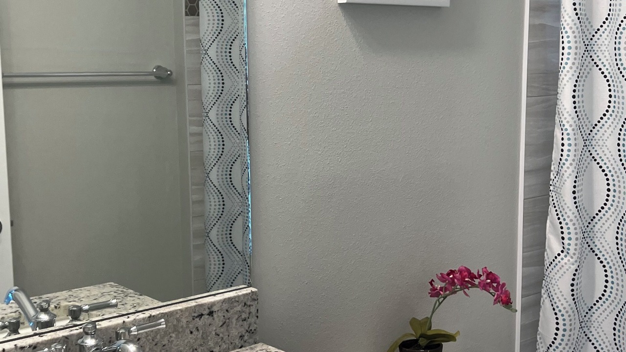 Photo of Bathroom in Port Saint Lucie