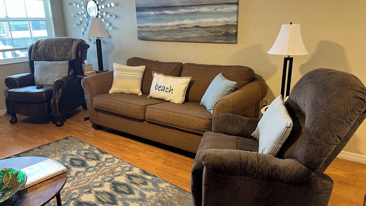 Photo of Livingroom in Englewood South