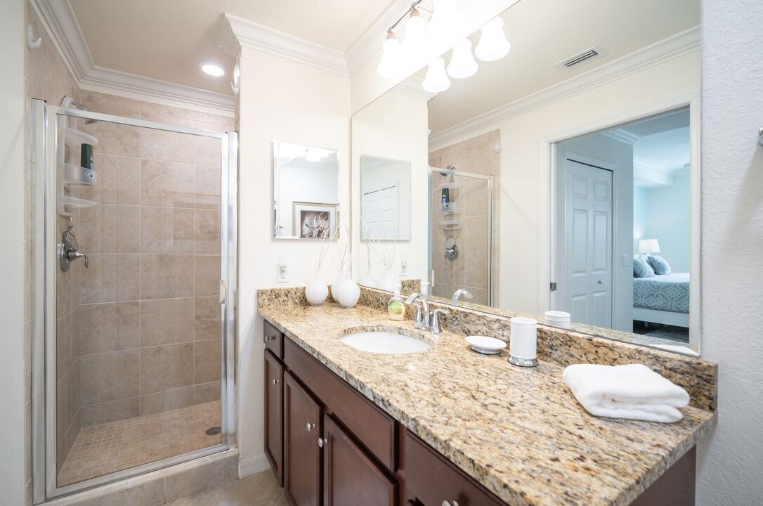 Photo of Bathroom in Lakewood Ranch