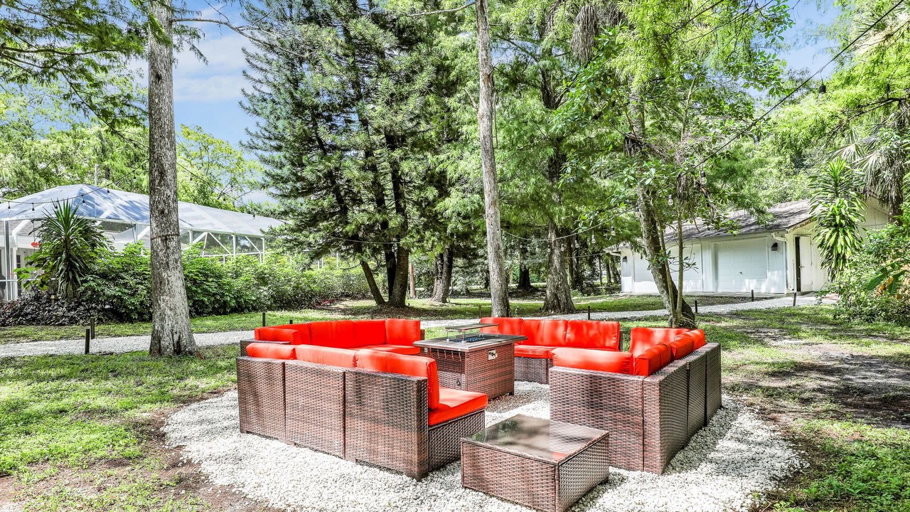 Photo of Outdoor in Naples