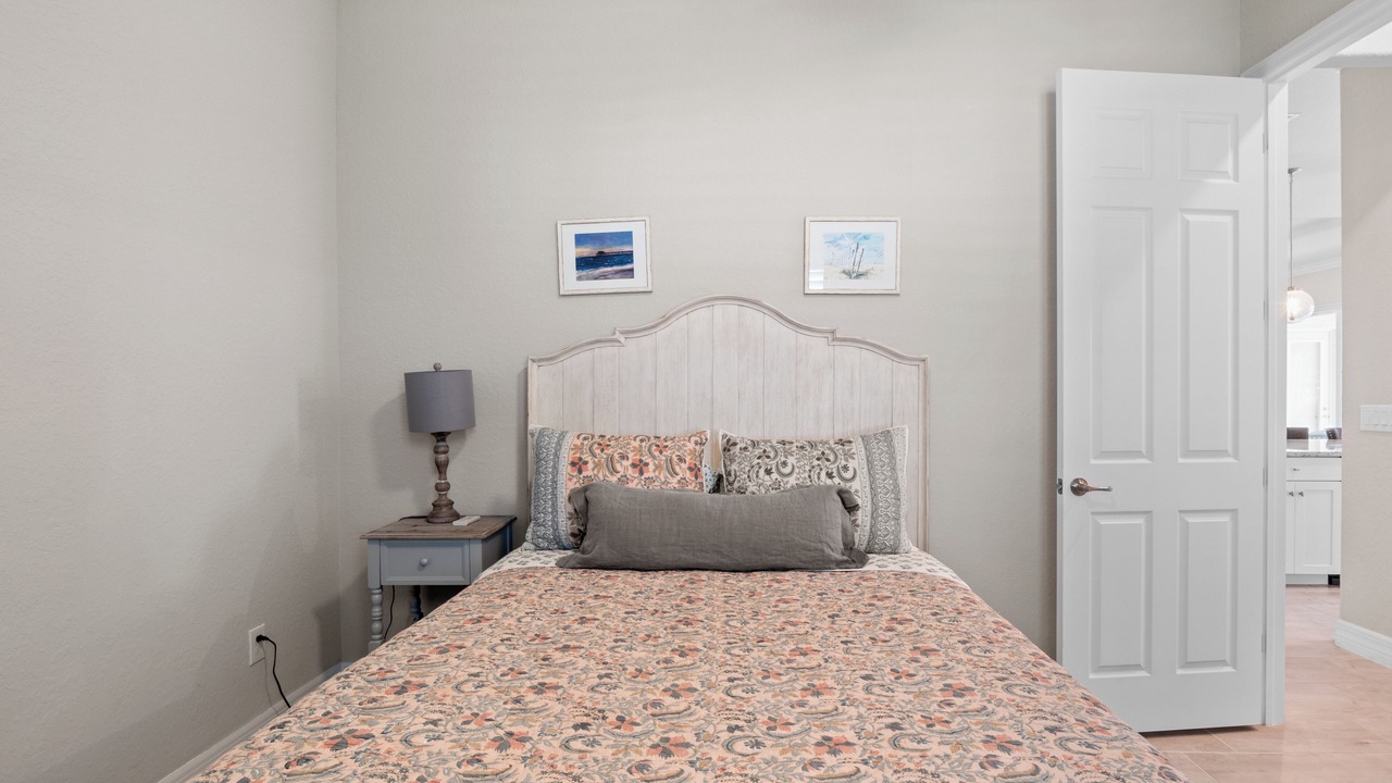 Photo of Bedroom in South Gulf Cove