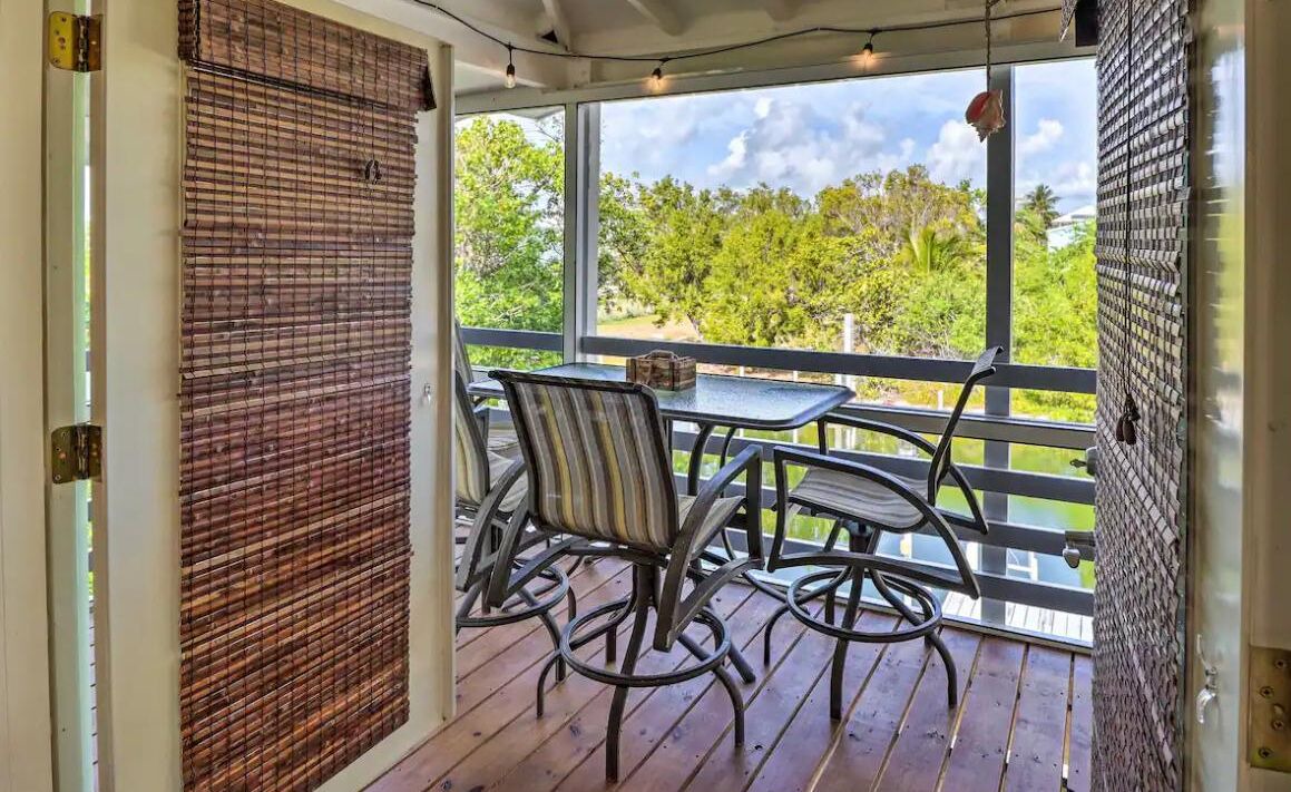 Photo of Patio Balcony in Breezeswept Beach Estates