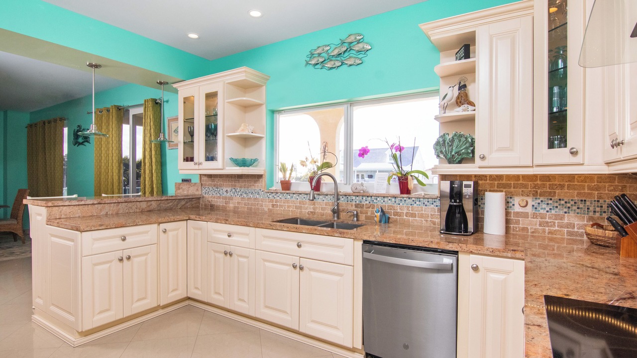 Photo of Kitchen in Marathon
