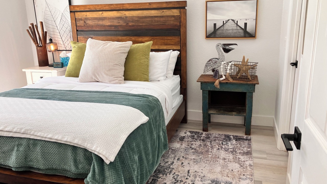 Photo of Bedroom in Bay Harbor Estates