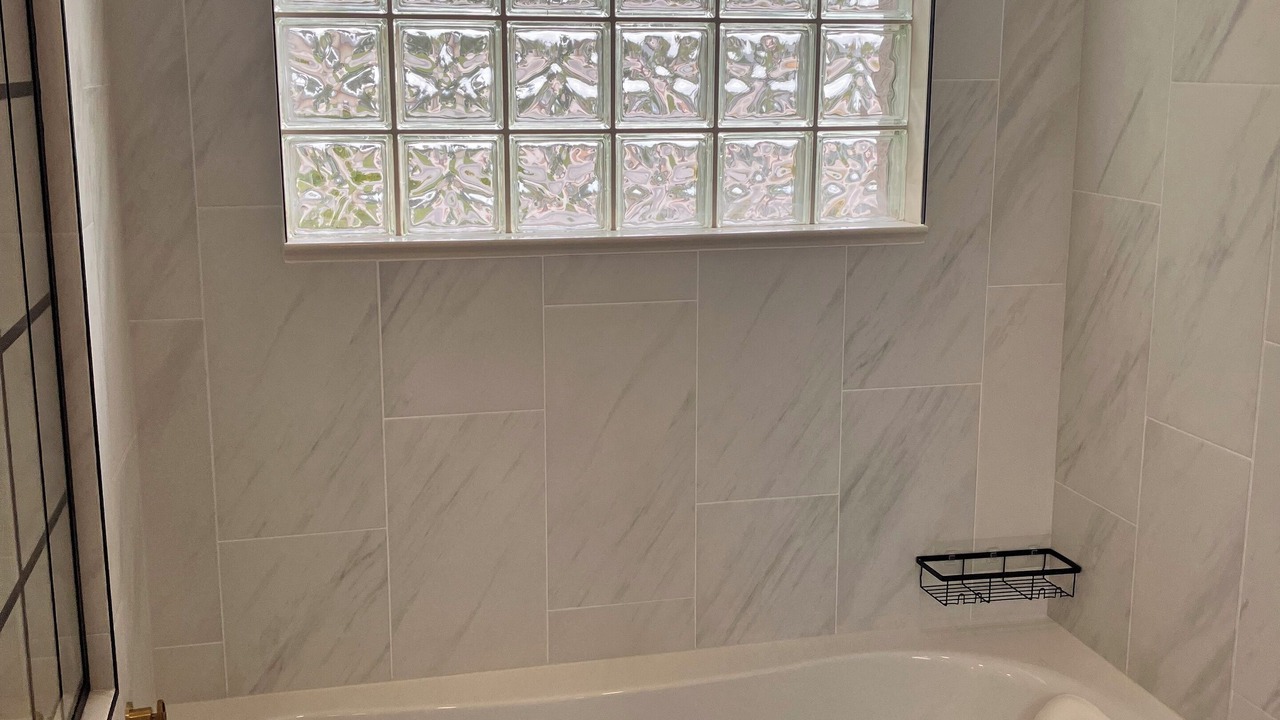 Photo of Bathroom in Bay Harbor Estates
